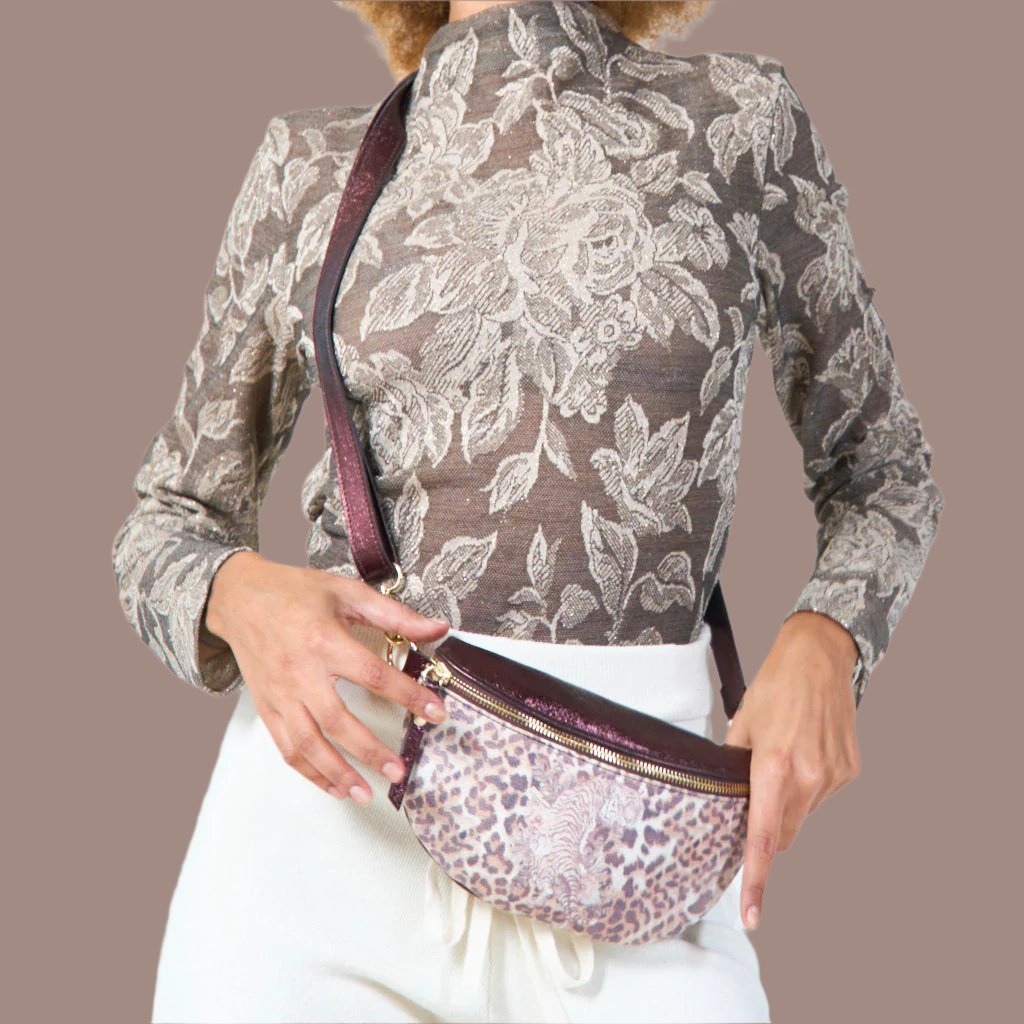 Animal print cross Body bag.