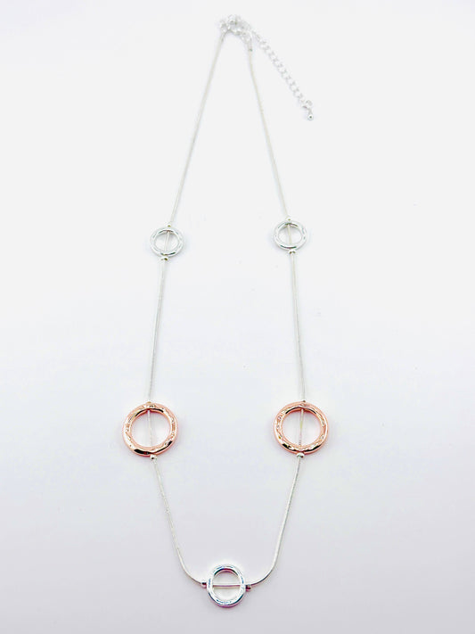 Hammered Short Multi Ring Single Strand Necklace