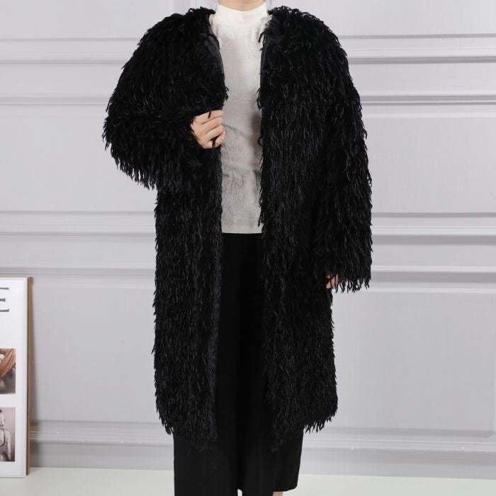 Title: Luxe Shaggy Faux Fur  Coat